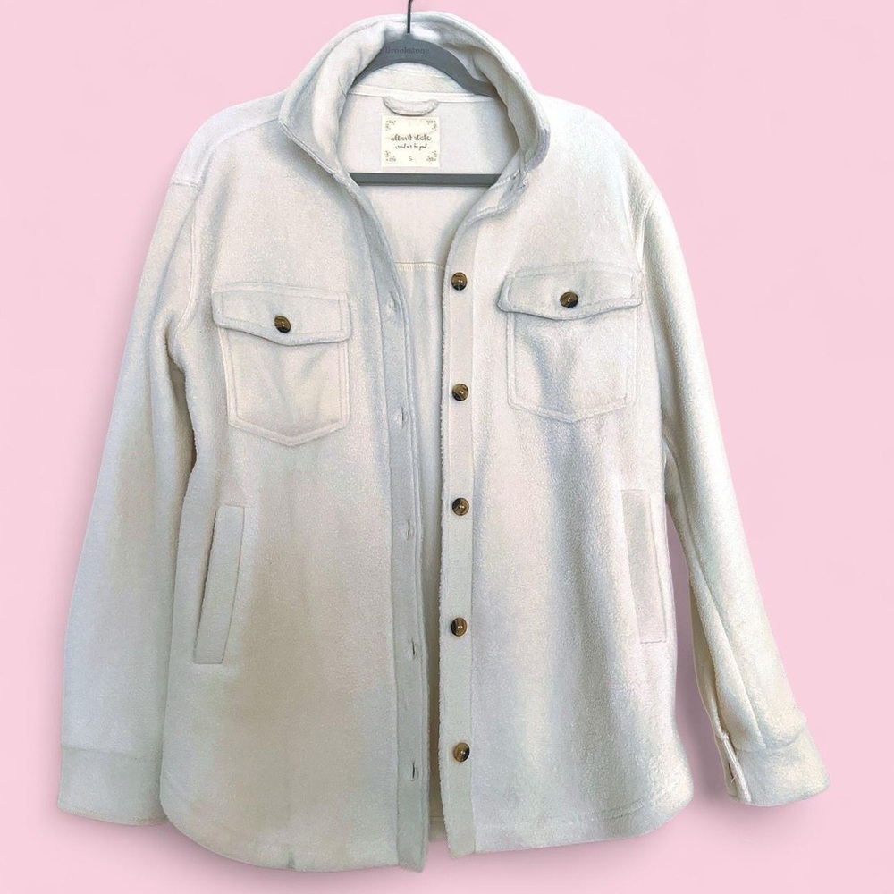 Altar'd State Cream Shacket with Pockets - NEW with Tags